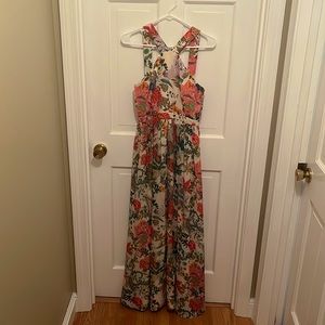 Lulu’s Cream Floral Print Maxi Dress